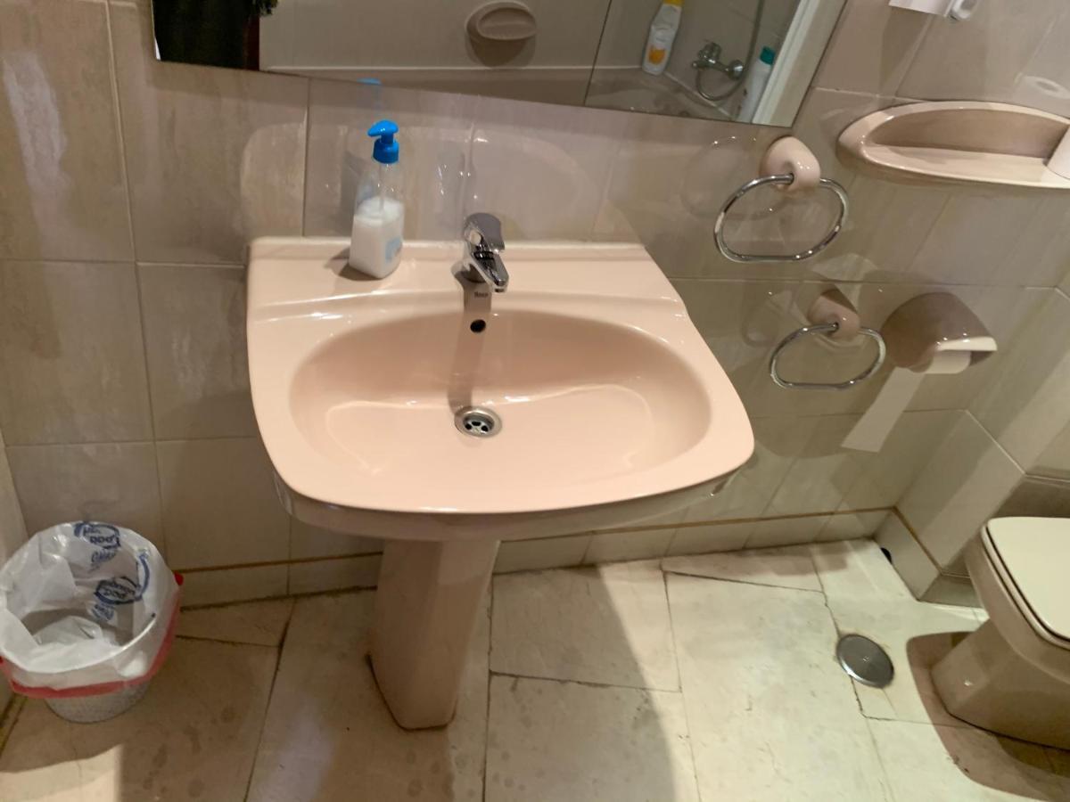 Apartamentos Y Estudios Torr En Madrid - Chamartin Con Wifi Gratis 外观 照片