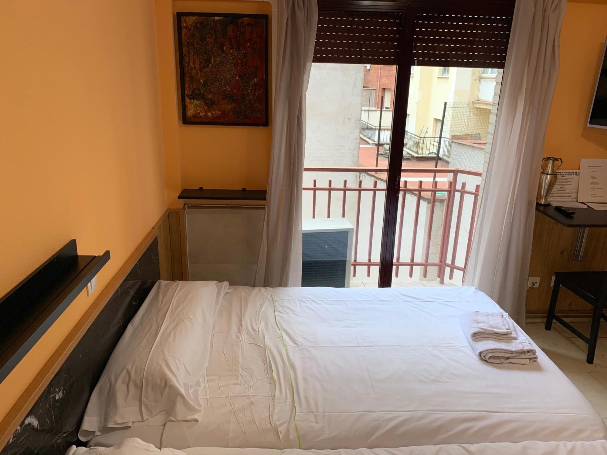 Apartamentos Y Estudios Torr En Madrid - Chamartin Con Wifi Gratis 外观 照片